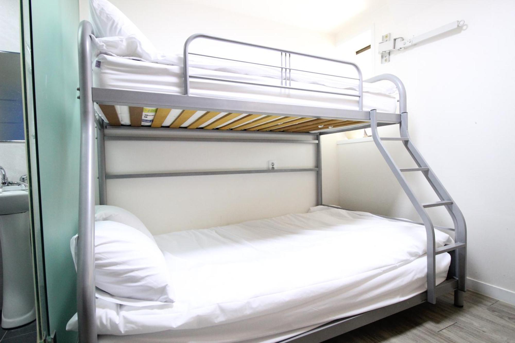 Hotel Golden Park Myeongdong Seoul Exterior photo